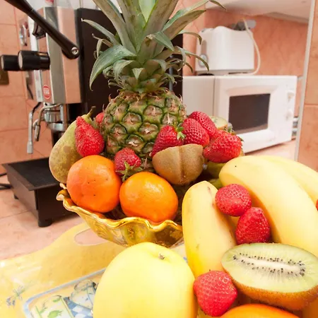 Alojamento de Acomodação e Pequeno-almoço Babri Simim Taj Roma