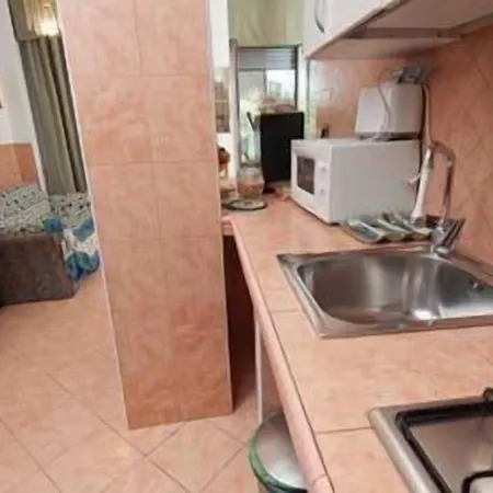 فندق مبيت وإفطار Babri Simim Taj 4*