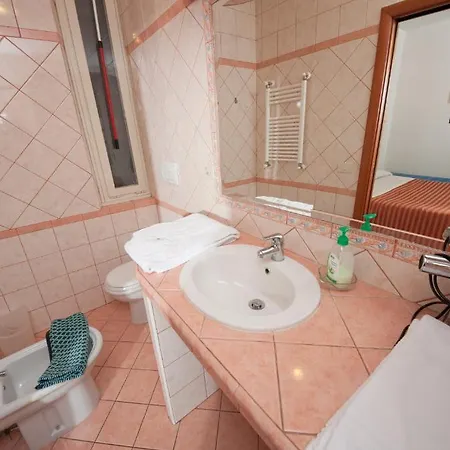 Babri Simim Taj Bed and breakfast 4*